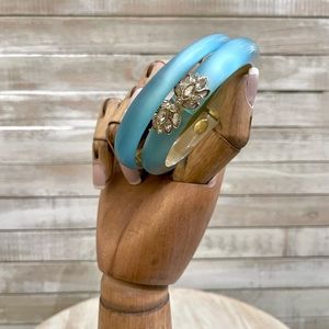 NWOT Crystal Cluster Lucite Hinge Bracelet & Tapered Lucite Bangle Set in Aqua